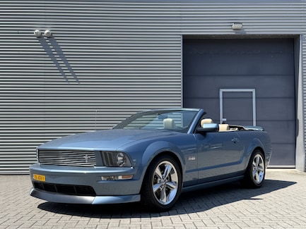 Ford Mustang 0