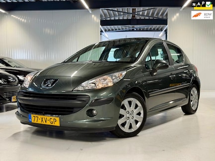 Peugeot 207 0