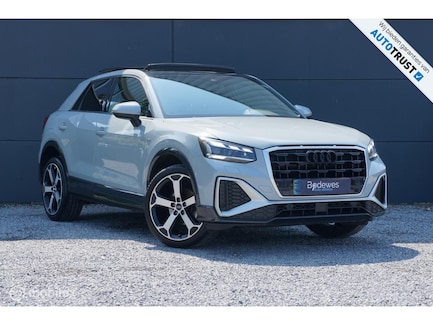 Audi Q2 0