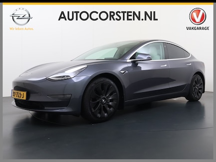 Tesla Model 3 0