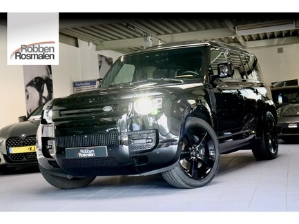 Land Rover Defender 0