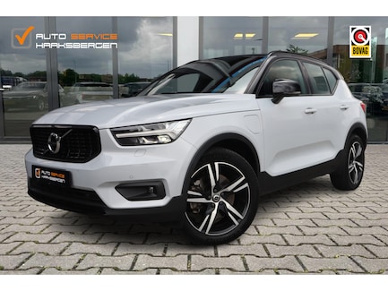 Volvo XC40 0