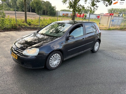 Volkswagen Golf 0