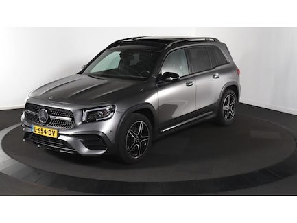 Mercedes-Benz GLB 0