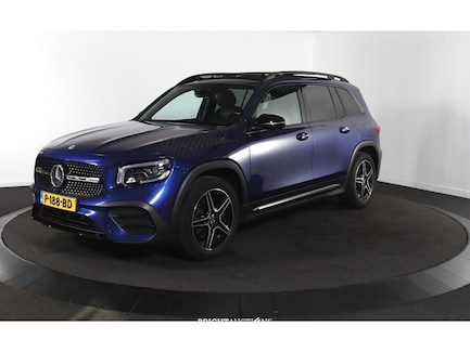 Mercedes-Benz GLB 0