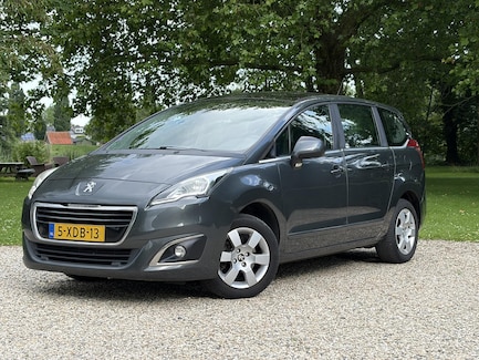 Peugeot 5008 0