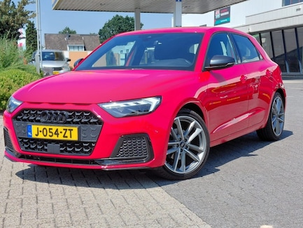 Audi A1 0