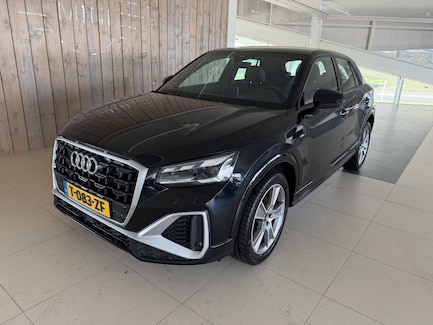 Audi Q2 0