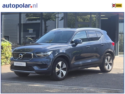Volvo XC40 0