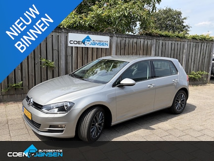 Volkswagen Golf 0