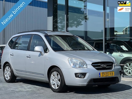 Kia Carens 0