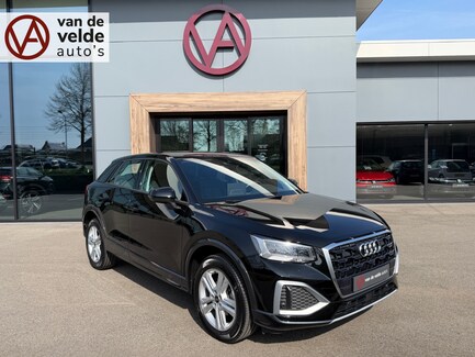 Audi Q2 0