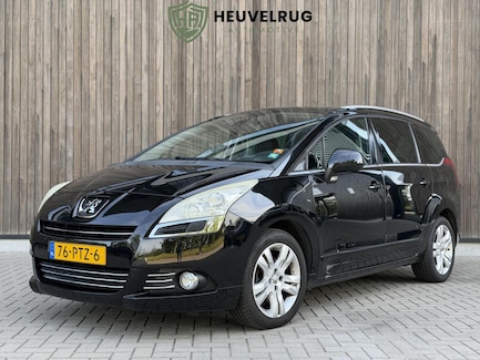 Peugeot 5008 0