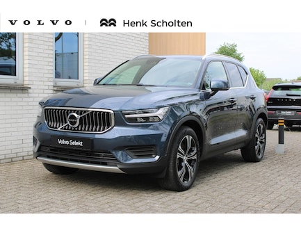 Volvo XC40 0