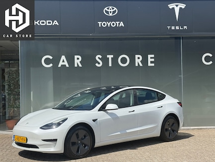 Tesla Model 3 0