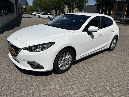 Mazda 3 0