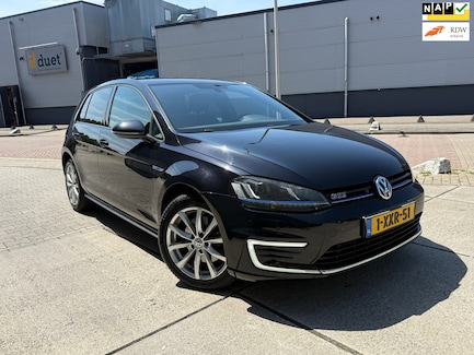 Volkswagen Golf 0