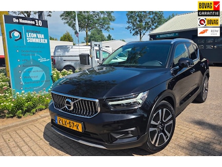 Volvo XC40 0
