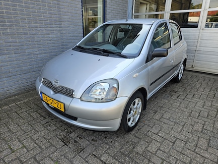 Toyota Yaris 0