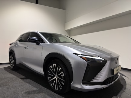 Lexus RZ 0