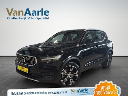 Volvo XC40 0