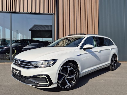 Volkswagen Passat 0