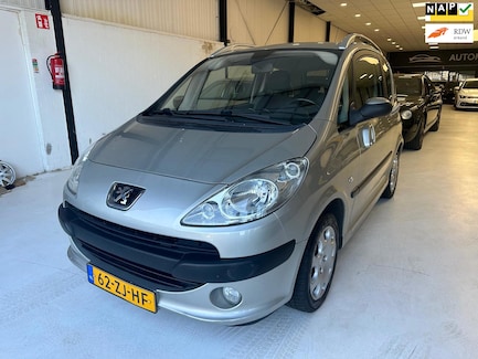 Peugeot 1007 0