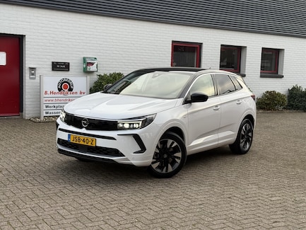 Opel Grandland 0