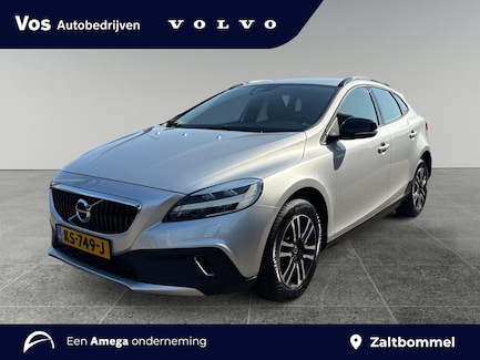 Volvo V40 Cross Country 0