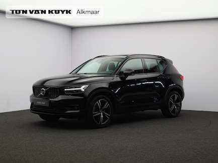 Volvo XC40 0