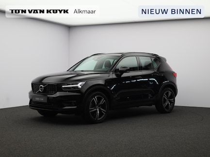 Volvo XC40 0