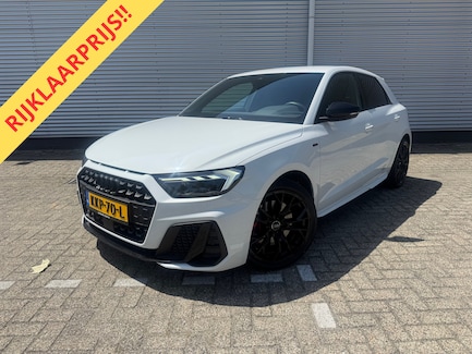 Audi A1 0