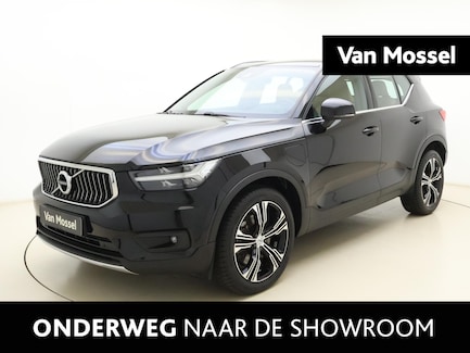 Volvo XC40 0
