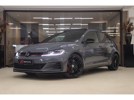 Volkswagen Golf 0