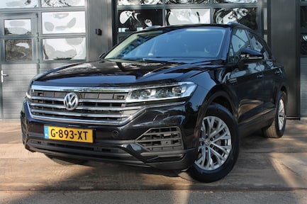 Volkswagen Touareg 0