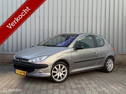 Peugeot 206 0