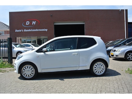 Volkswagen Up! 0
