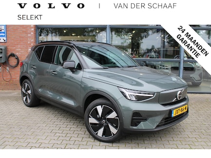 Volvo EX40 0