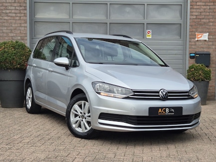 Volkswagen Touran 0