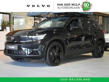 Volvo EX40 0