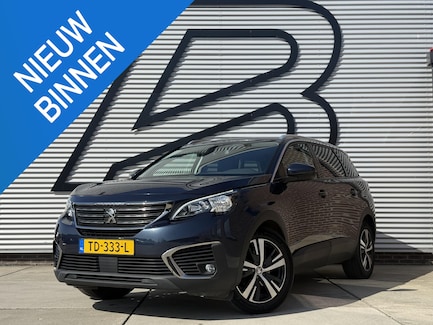 Peugeot 5008 0