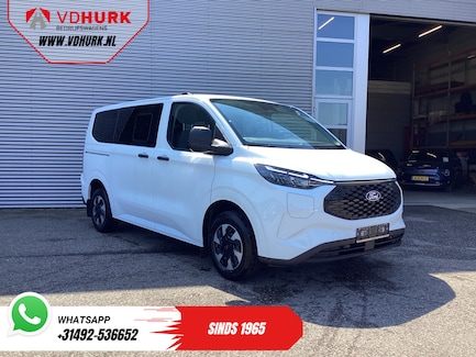 Ford E-Transit Custom 0
