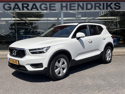 Volvo XC40 0