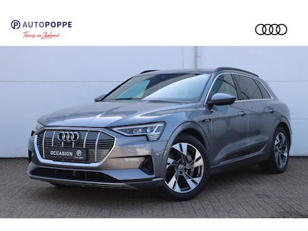 Audi E-tron 0