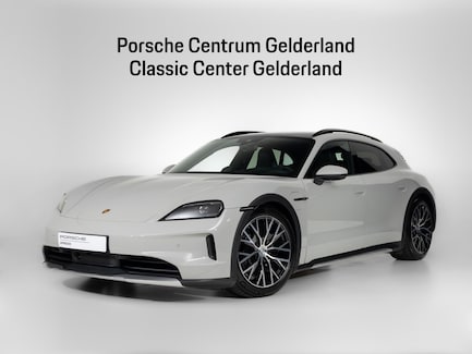 Porsche Taycan Cross Turismo 0