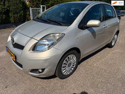 Toyota Yaris 0