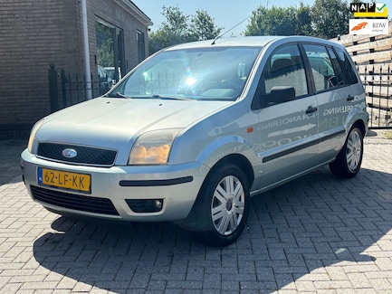 Ford Fusion 0