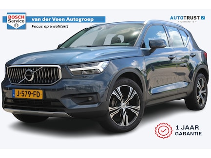 Volvo XC40 0