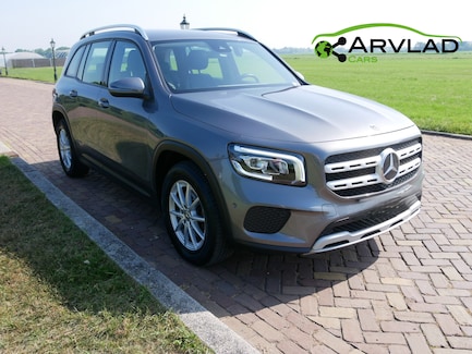 Mercedes-Benz GLB 0