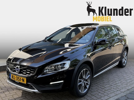 Volvo V60 Cross Country 0